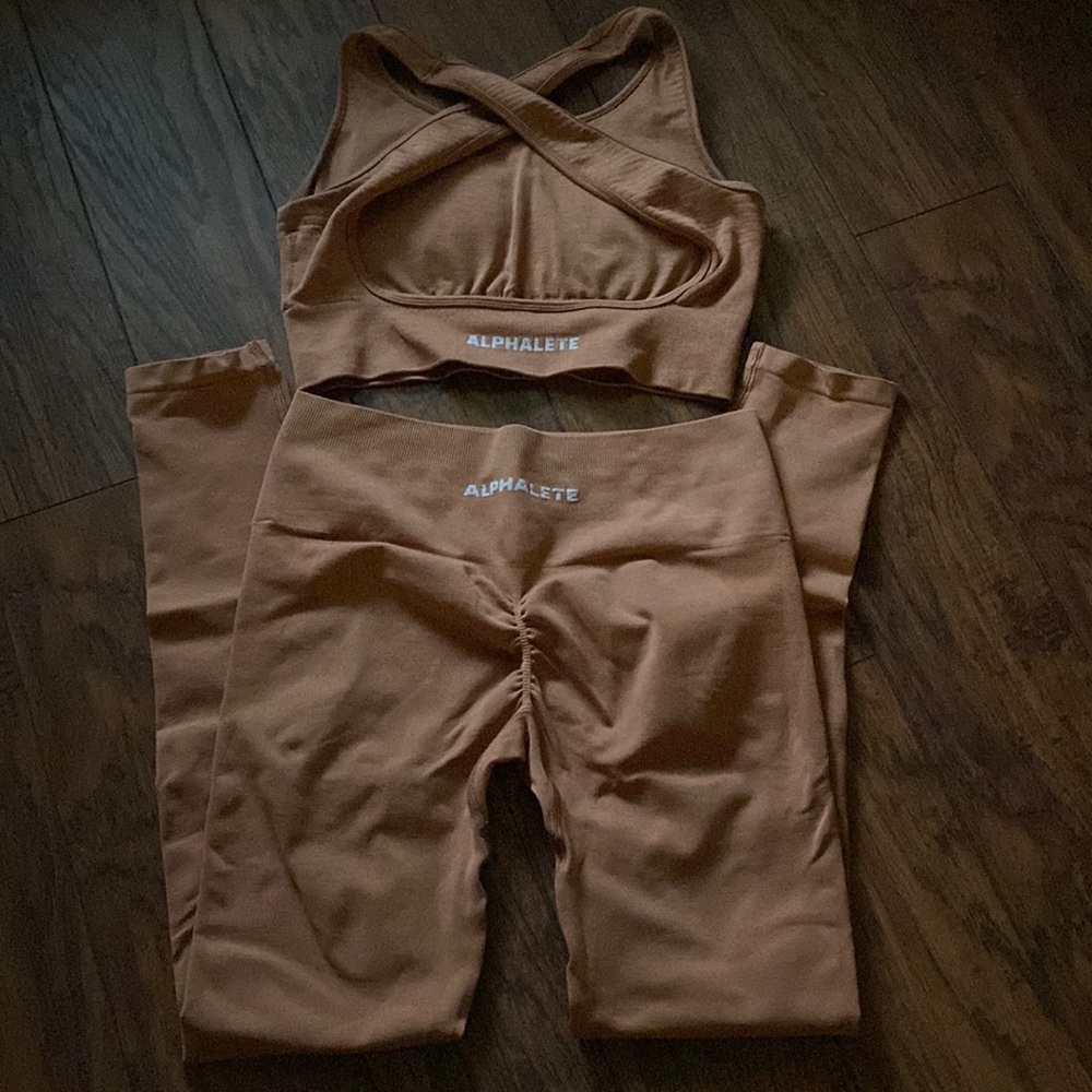 Alphalete I need rótate Bcz new set size S better fits me I only used it once